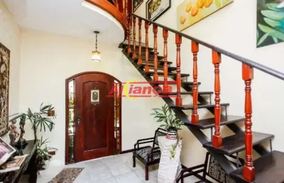 Sobrado semi mobiliada para alugar 4 quartos, sendo 2 suítes e 3 vagas 243m² -jardim maia r$5.850,00