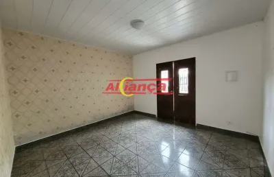 Casa para alugar com 03 quartos, suíte, 250m², jardim cumbica - guarulhos/sp por r$ 1.670,00