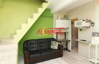 Sobrado com 2 quartos semi mobiliado para alugar,60m² -jardim vila galvão -guarulhos/sp por 1.400,00