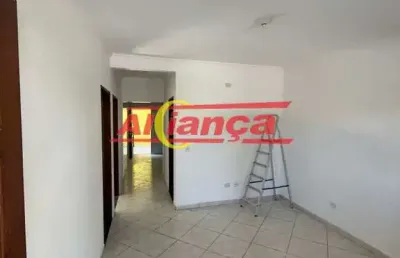 Casa para alugar com 02 quartos, 1 vaga, 90m², pimentas - guarulhos/sp por r$ 1.700,00