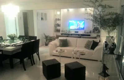 Apartamento   na  vila  andrade com 4 dormitorios   sendo 3 suites,  3 vagas de garagem
