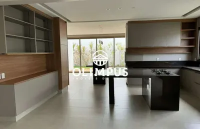 Casa de 230m² no condomínio alphaville i - bairro granja marileusa