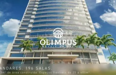 Excelente sala comercial com 81m² com localização privilegiada.