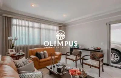 Excelente casa em uma ótima localização no morada da colina.