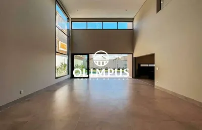 Belíssima casa disponível para a venda no condomínio villa dos ipês.
