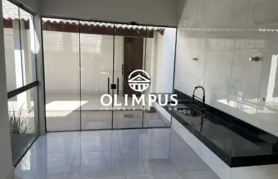 Excelente casa com fino acabamento no bairro bosque buritis.