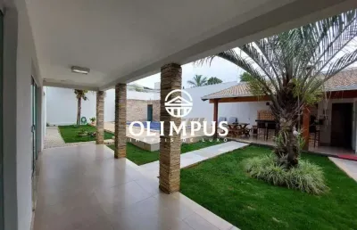 Belíssima casa de luxo em uma região nobre de uberlândia.