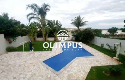 Casa com 4 quartos à venda na Cidade Jardim, Uberlândia 