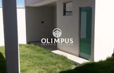 Excelente casa de rua com àrea de 250m² com ótima localização em uberlândia/mg