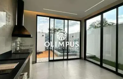 Casa térrea no condomínio splêndido zona sul de uberlândia