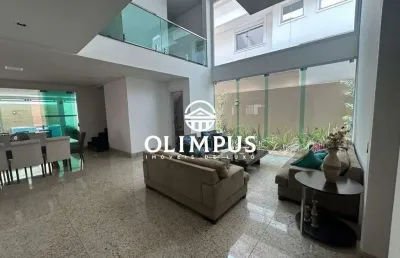 Lindo sobrado no condomínio gênova com 550m² de área construída em ótimo bairro