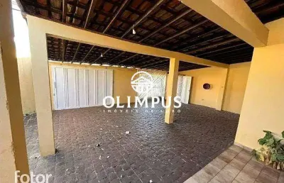 Casa com 3 quartos para alugar no Conjunto Segismundo Pereira, Uberlândia 