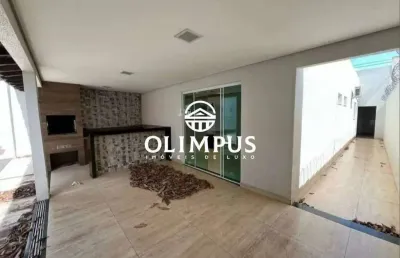 Belíssima casa de 200m² localizada no bairro jardim brasilia.