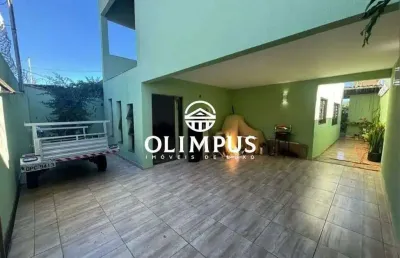Cód. 6074 - excelente casa de 200m² com 3 pavimentos no bairro planalto