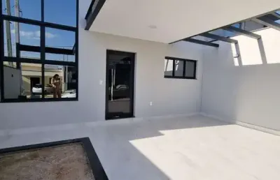 Venha conhecer essa incrível casa em condomínio no jardins do império, indaiatuba-sp! casa com 3 quartos, 1 suíte, 2 salas, 2 banheiros, 2 vagas e 110m².