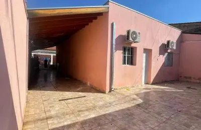3 dormts., wc. social, sala, coz, a.s. edicula  2 comodos, wc., area gourmet, quintal, 5 vagas . ótima localização, comércios, upa e av. ario barnabe