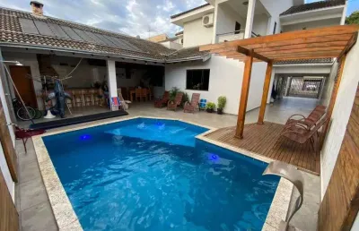 Casa com 1 quarto à venda na Rua Adão Elói Trojan, 1026, Jardim Ipanema, Maringá