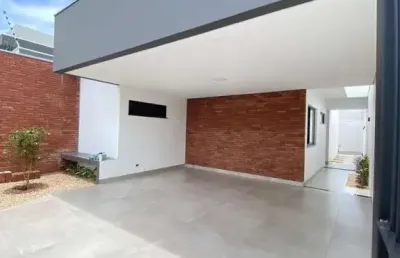 Casa com 2 quartos à venda na Rua Pioneiro Jones Sales Pontes, 160, Jardim Munique, Maringá