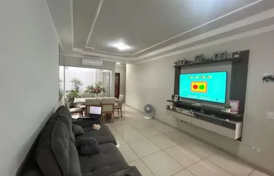 Casa com 2 quartos à venda na Rua Pioneiro Antonio Pietro Bon, 269, Jardim Tóquio, Maringá