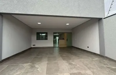 Casa com 2 quartos à venda na Rua Miguel Romeiro, 414, Jardim Três Lagoas, Maringá