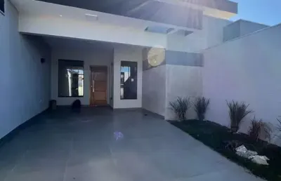 Casa com 3 quartos à venda na Rua Antônio Beltran, 48, Conjunto Residencial Itamaraty, Maringá