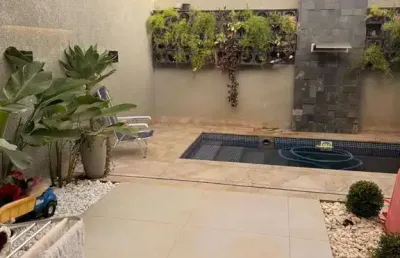 Casa com 3 quartos à venda na Rua Pioneiro João Marques De Abreu, 64, Jardim Pilar, Maringá