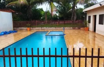 Chácara / sítio com 4 quartos à venda na Alameda Brasil, 356, Centro, Ivatuba