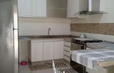 Imóvel com 3 casas nas proximidades da av. nildo ribeiro