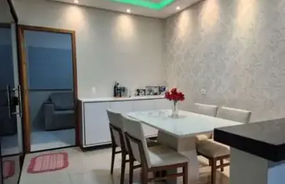 Casa a venda com 3 quartos e semi mobiliada em sarandi - pr.  !