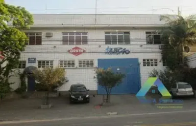 Prédio comercial, com excelente localização e valor !!!