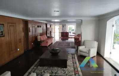 Excelente apartamento com fino acabamento em 87m² localizado na área nobre da vila mariana.
