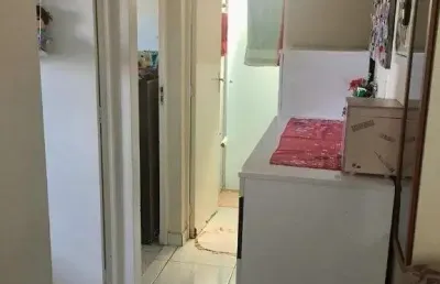 Lindo apartamento todo reformado com ótima localização próximo a comércios e fácil acesso a transportes publico.