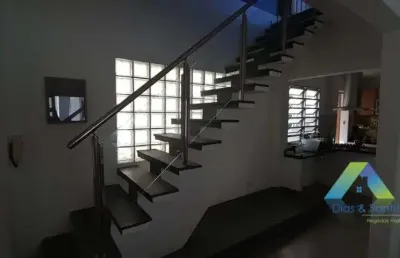 Apartamento cobertura duplex em 180m² com estrutura de sobrado em localização privilegiada no bairro da aclimação/sp.