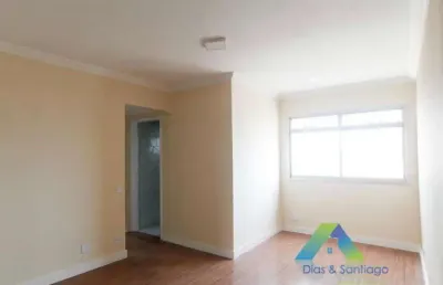 Lindo apartamento todo reformado, ótima localização com lazer completo.