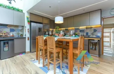 3 dormts ,excelente localização, rua tranquila, a 450m do metro praça da arvores
