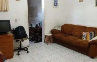 Ipiranga 219 metros, 4 dormitorios, 2 banheiros, 2 vagas com excelente localização e valor !!!
