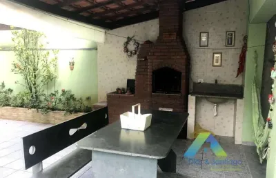 São caetano casa condomínio semi aberto com segurança particular, 280 metros, 3 dormitórios, 3 salas, 4 vagas com piscina, churrasqueira, lareira.