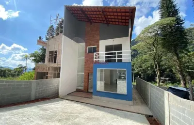 Casa com 4 suítes na granja guarani - teresópolis/rj