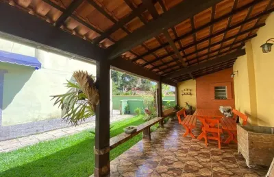 Casa independente com 3 quartos sendo 1 suíte + casa de caseiro no golfe - teresópolis/rj.