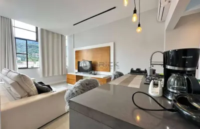 Apartamento mobiliado com 2 quartos no alto - teresópolis/rj.