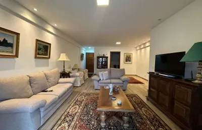 Apartamento com 3 quartos sendo 2 suítes, 138 m² no alto - teresópolis/rj.