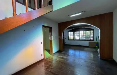 Casa comercial para venda com 900m² de terreno na várzea, teresópolis/rj.