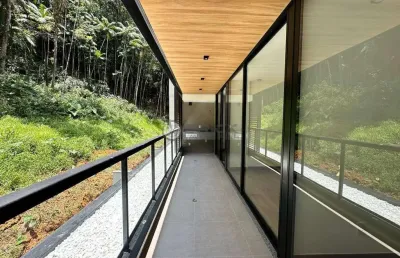 Apartamento com 3 quartos sendo 1 suíte, 92,76 m² no alto - teresópolis/rj