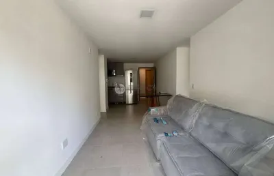 Apartamento à venda com 2 quartos sendo 1 suíte, 70 m² em agriões - teresópolis/rj.