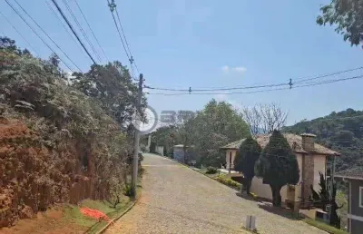 Terreno para venda com 322 m² dentro de condomínio em albuquerque - teresópolis/rj.