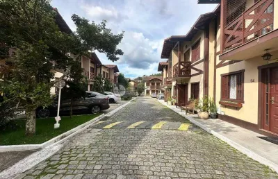 Casa à venda com 3 quartos em condomínio, 75 m² na tijuca - teresópolis/rj.