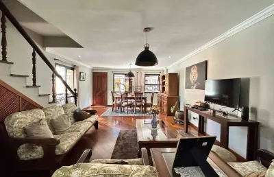 Casa à venda com 5 quartos sendo 3 suítes, 171m² no alto - teresópolis/rj.