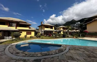 Casa com 4 suítes em condomínio no alto - teresópolis/rj.