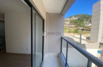 Apartamento para locação com 2 quartos sendo 1 suíte, 60 m² no alto - teresópolis/rj.