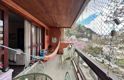 Apartamento à venda com 3 quartos sendo 1 suíte, 120 m² em agriões - teresópolis/rj.
